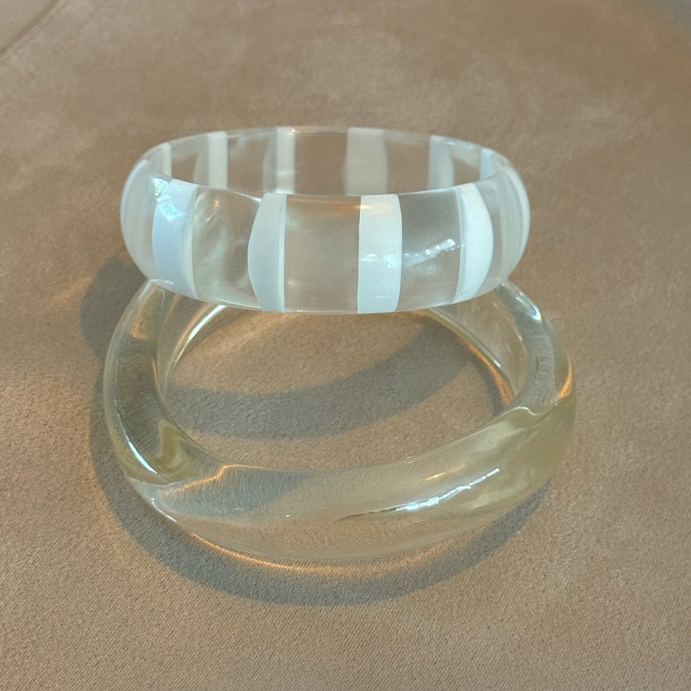Set of Vintage Clear and White Resin Bangle Set - Women Jewelry